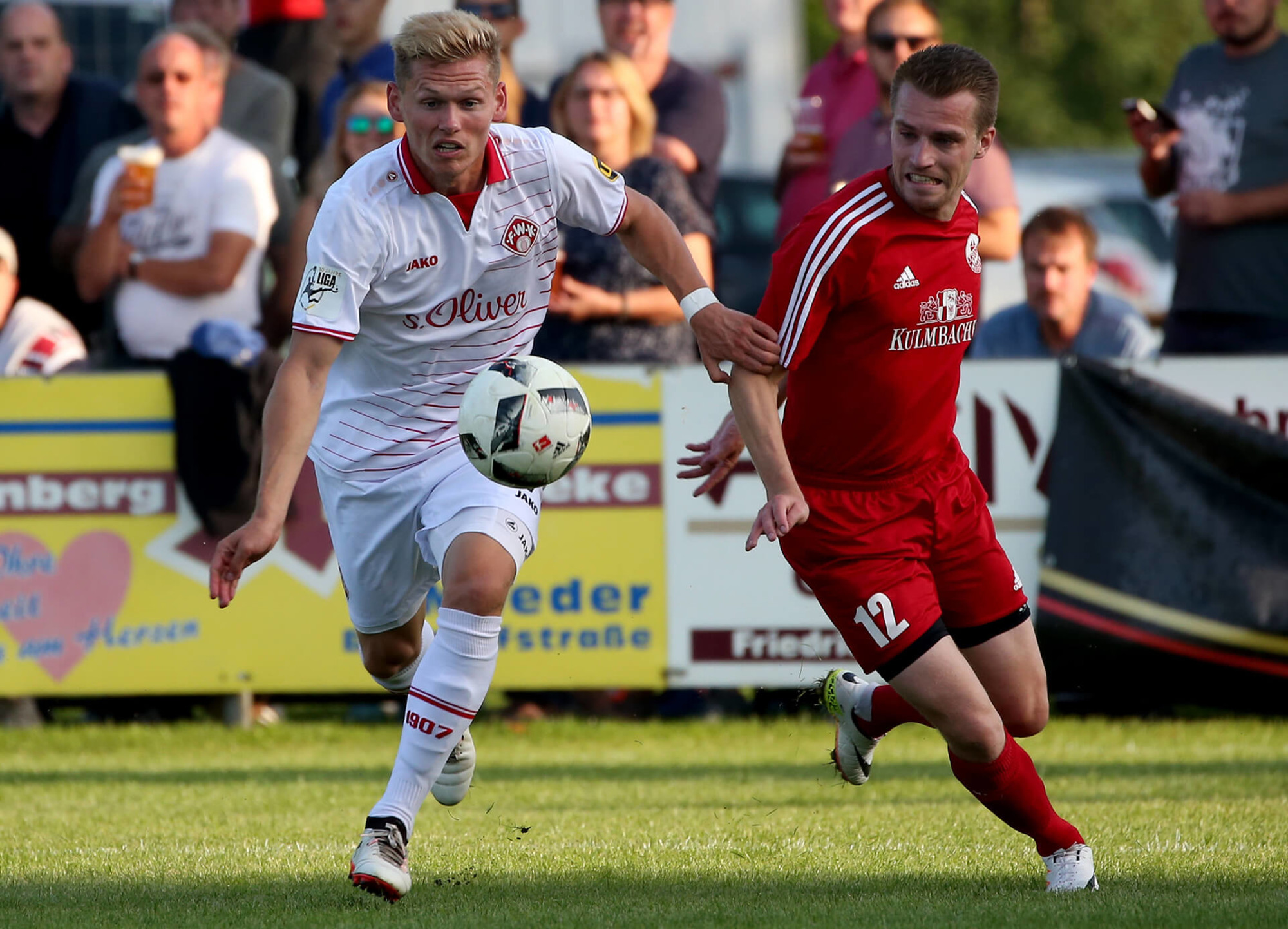 10:0-Erfolg in Meeder: Kickers stehen im Pokal-Achtelfinale ...